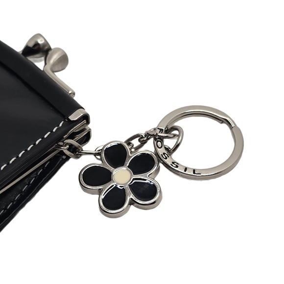 Vintage Fossil Mini Black Leather Coin Purse Kisslock Daisy Charm - Picture 8 of 10